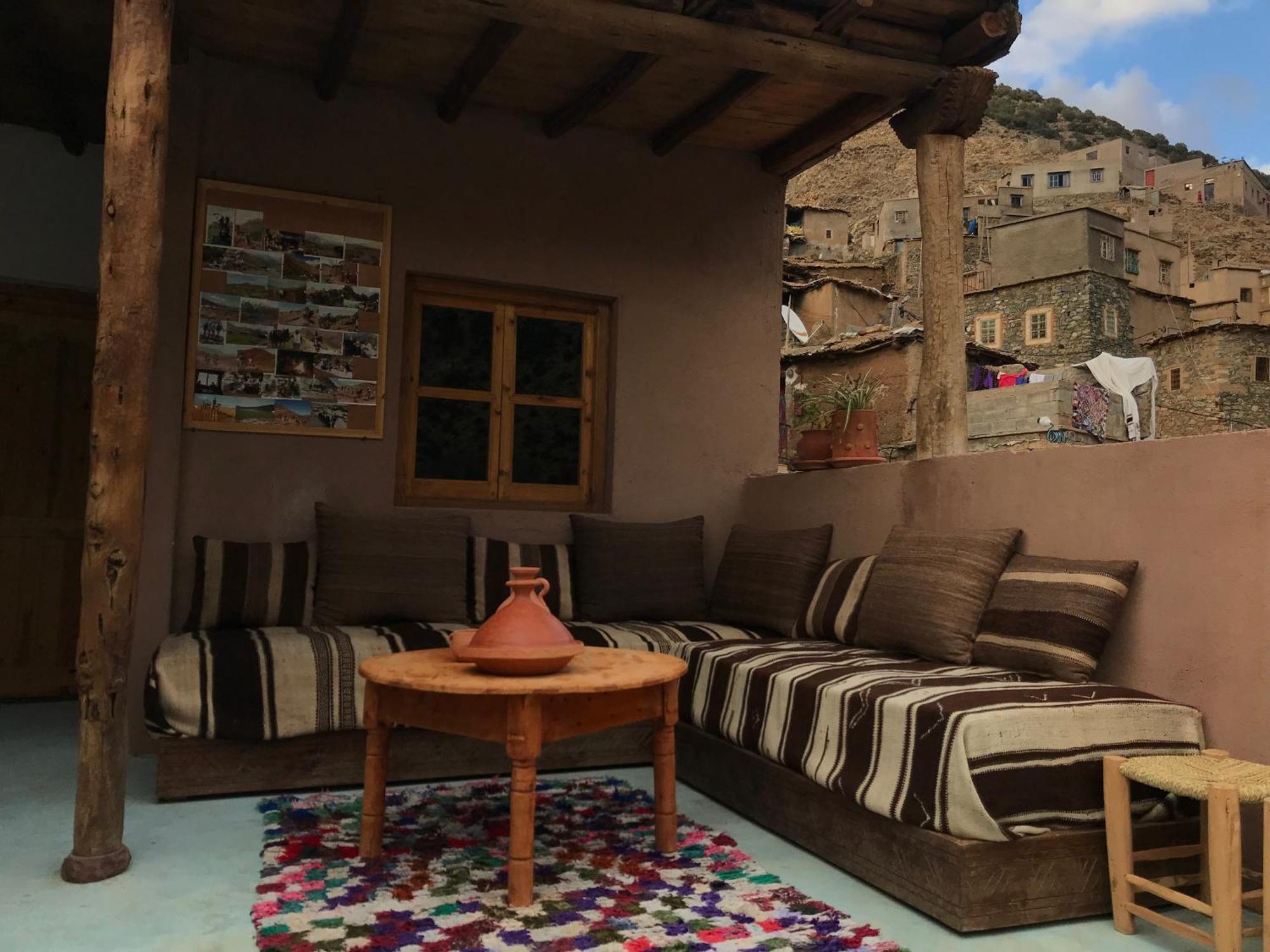 Bed and Breakfast Amlougui House Asgaour Экстерьер фото